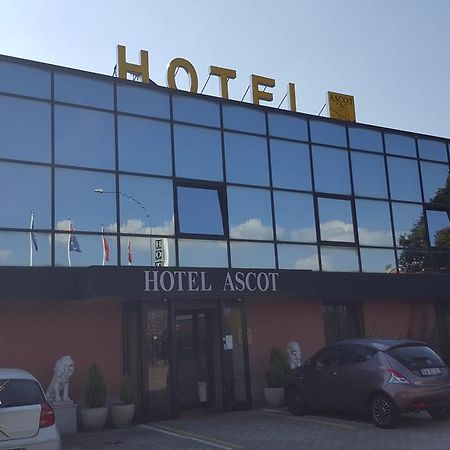 Hotel Ascot Binasco Zewnętrze zdjęcie